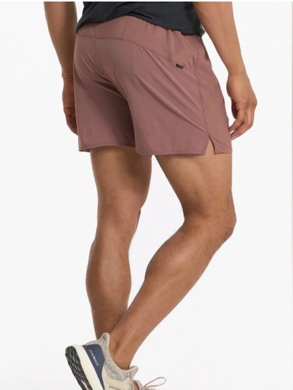 Vuori Men's Course Run Short Terracotta 5” inseam Size Large - Picture 4 of 16